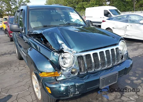 2005 Jeep Liberty Limited Edition из США, поврежденный, VIN 1J4GL58KX5W578646